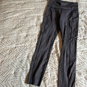 Women’s lululemon size 4 Fast & Free Tight.